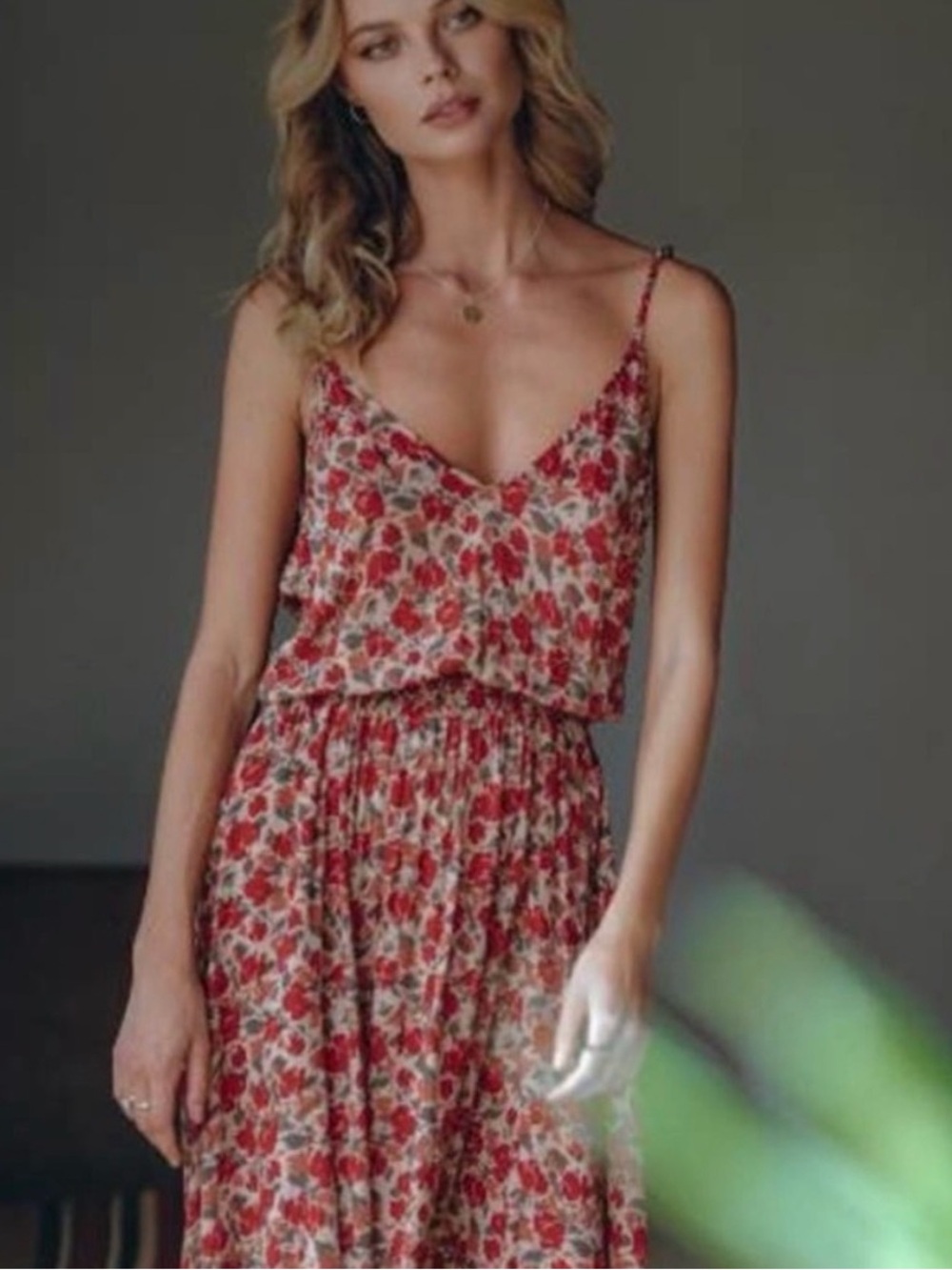 Pampelone Red & Cream Floral Smocked Waist Midi Dress - Size Small